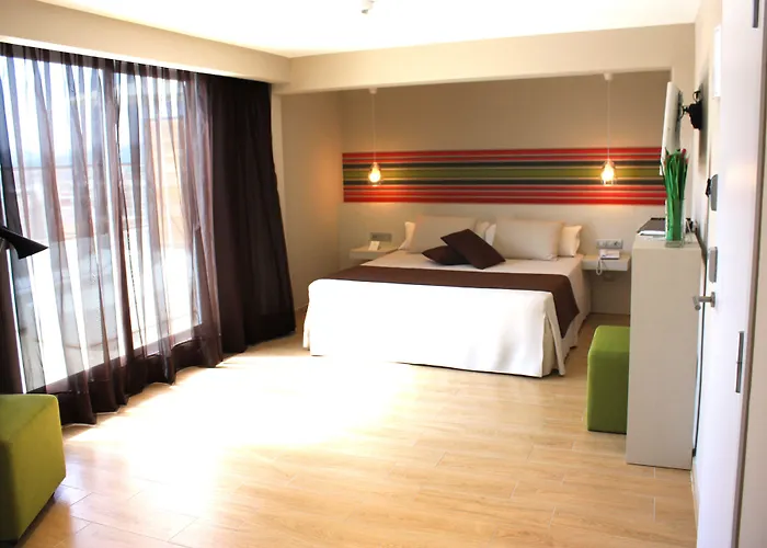 Alegria Plaza Paris & 4 Sup 4* Λορέτ Ντε Μαρ