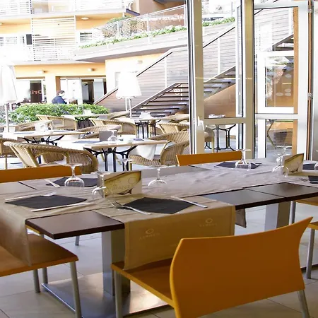 Alegria Plaza Paris & 4 Sup