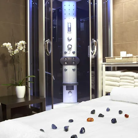 Alegria Plaza Paris & 4 Sup 4* Lloret de Mar